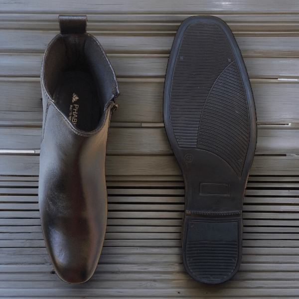 leather chelsea boot for men