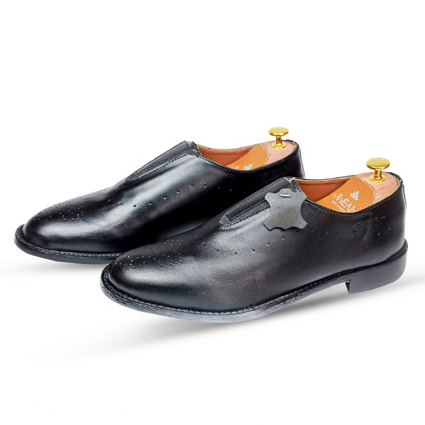 Best Black Italian Leather Wholecut Formal Shoes for Men