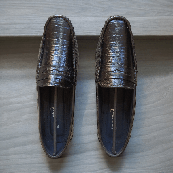 leather moccasins loafer